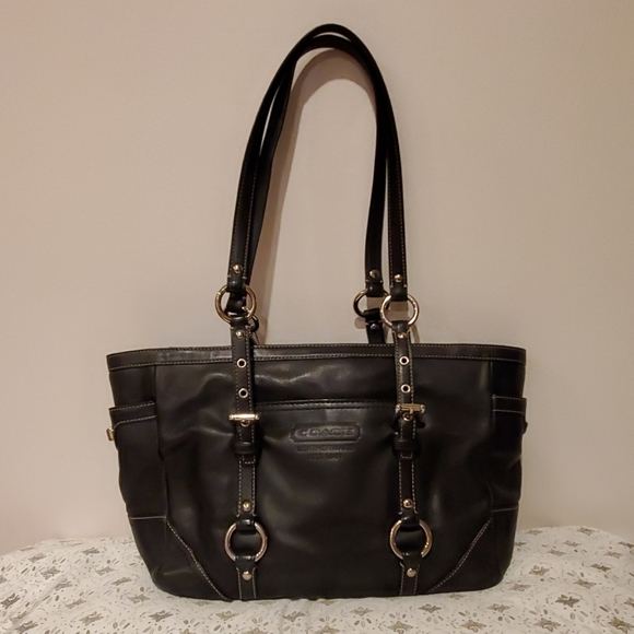 Coach Bag - Picture 1 of 6